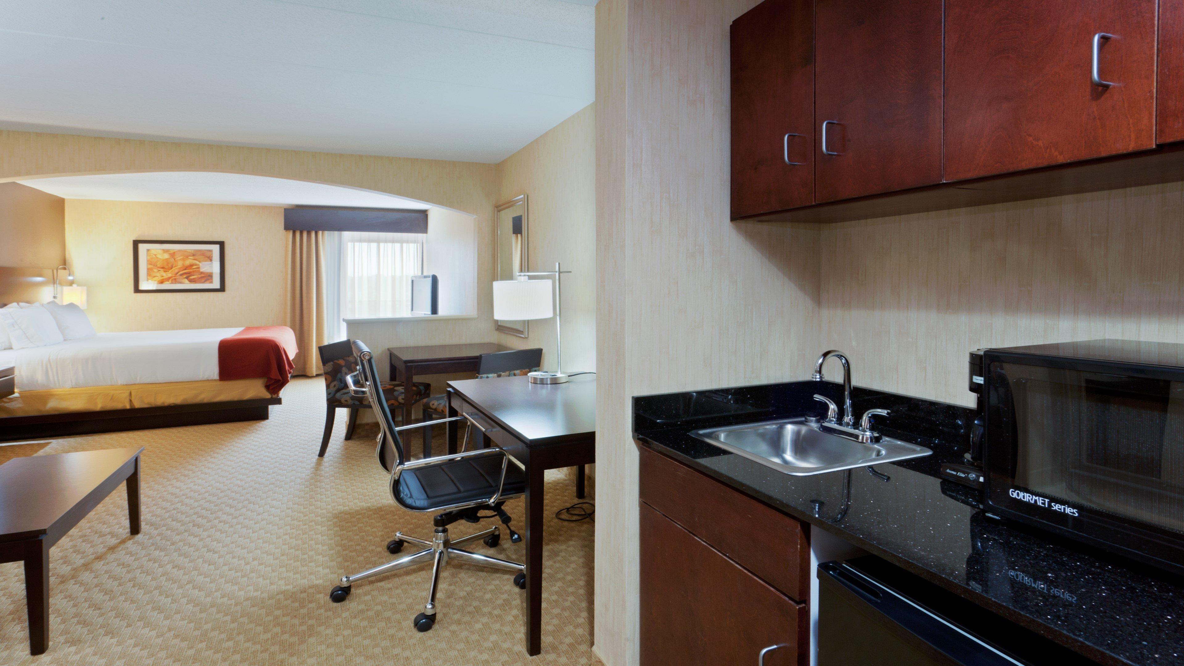 Holiday Inn Express Hotel & Suites Dover By Ihg Kamer foto