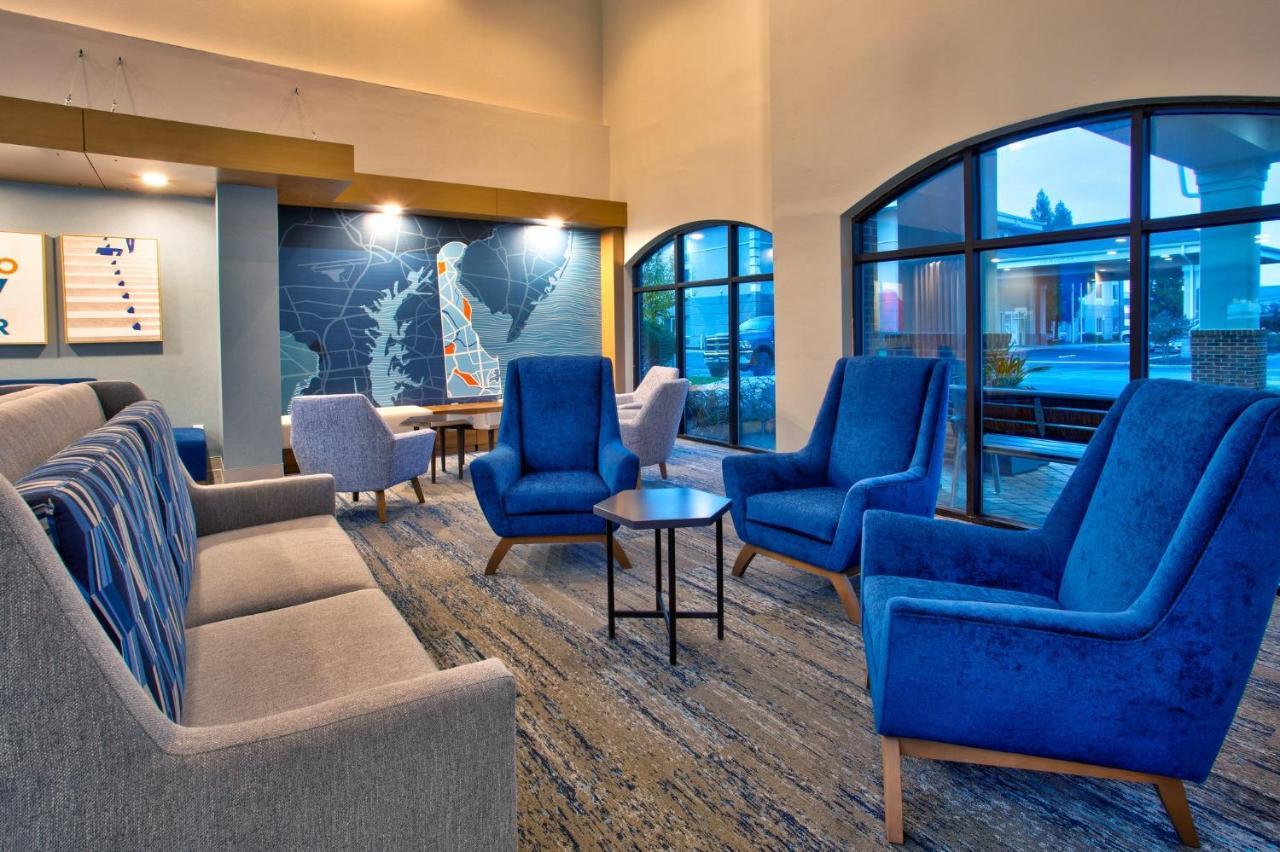Holiday Inn Express Hotel & Suites Dover By Ihg Buitenkant foto